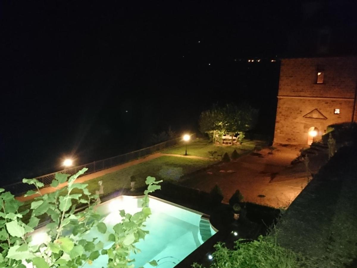 Chateau La Servayrie - Chambre D'Hotes Marcillac-Vallon Exteriér fotografie